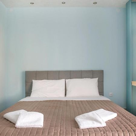 3D Iliadis Suites Ієрісос Екстер'єр фото