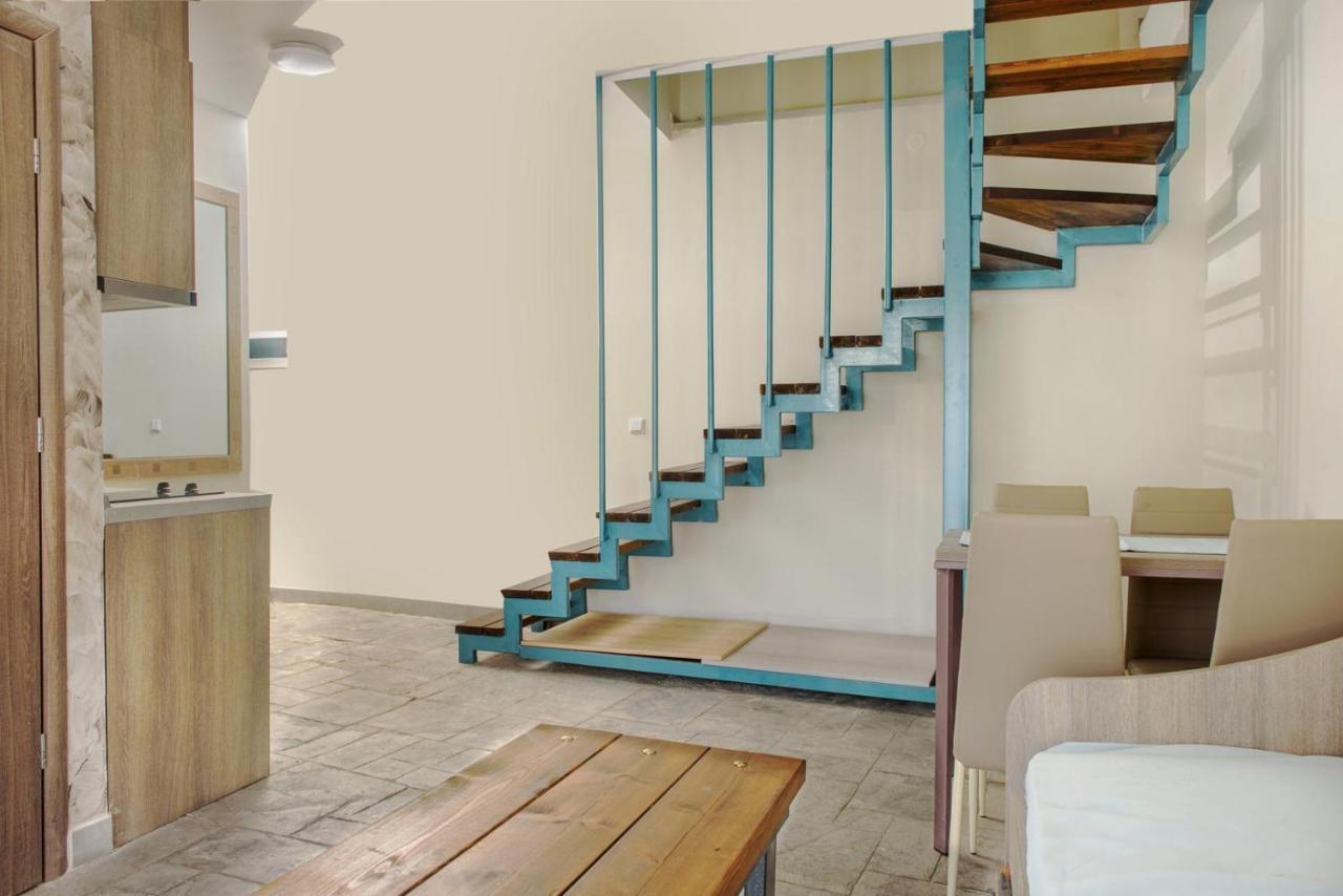 3D Iliadis Suites Ієрісос Екстер'єр фото