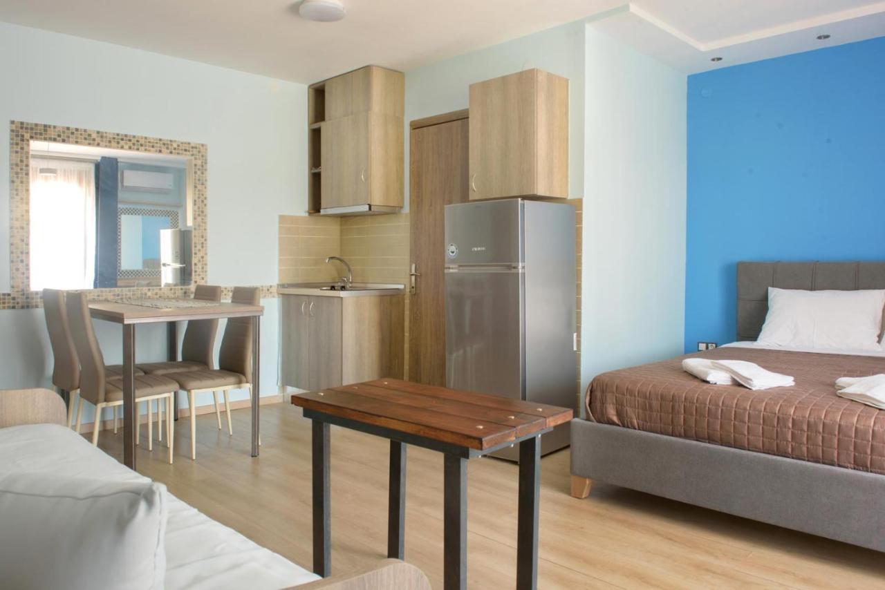 3D Iliadis Suites Ієрісос Екстер'єр фото